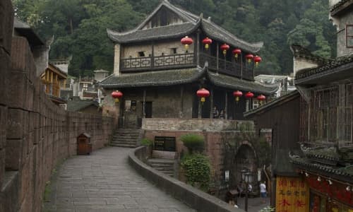 Kinh nghiệm du lịch Phượng Hoàng Cổ Trấn chi tiết từ A - Z